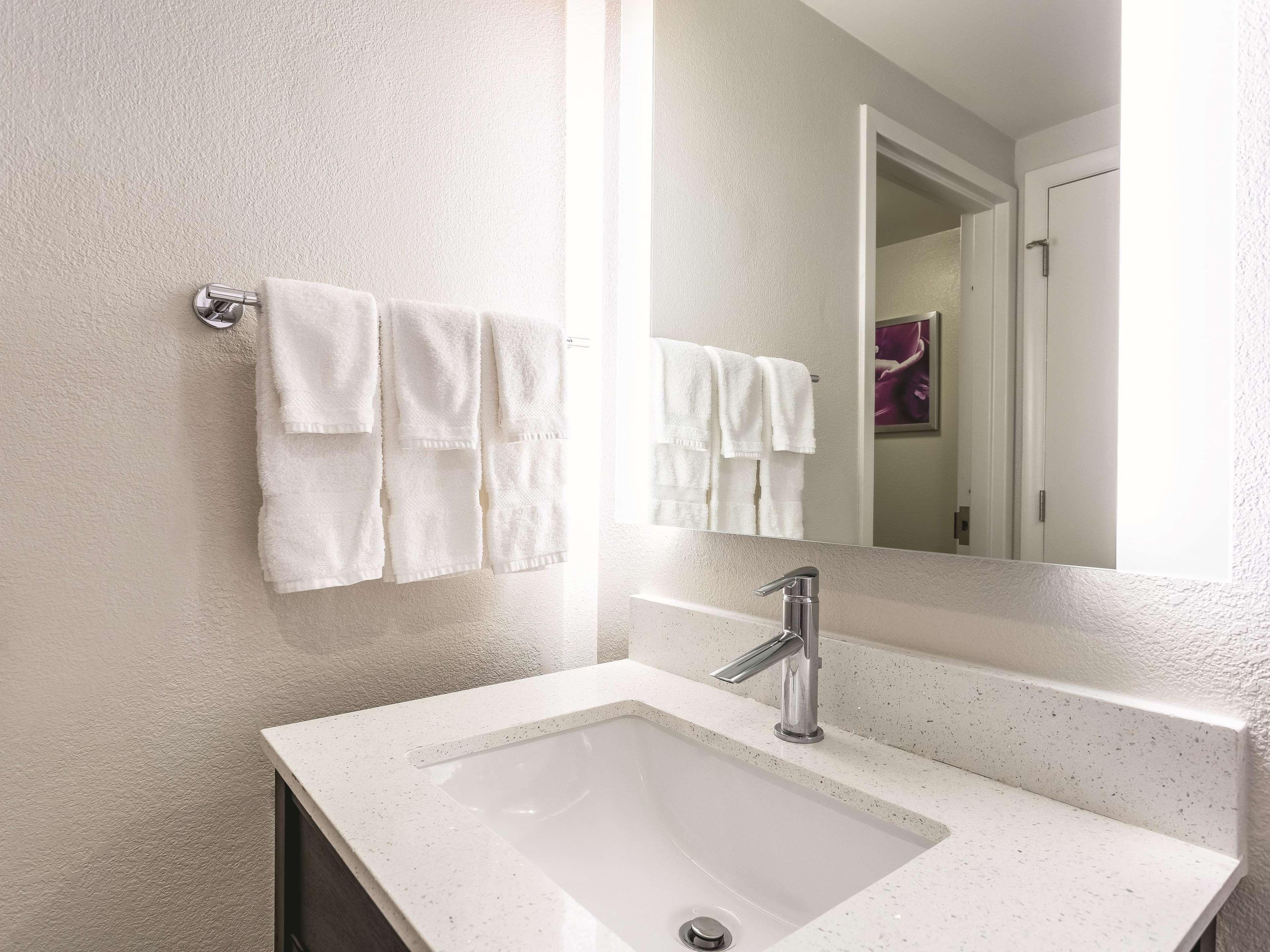 La Quinta By Wyndham Columbia / Fort Meade Jessup Eksteriør bilde