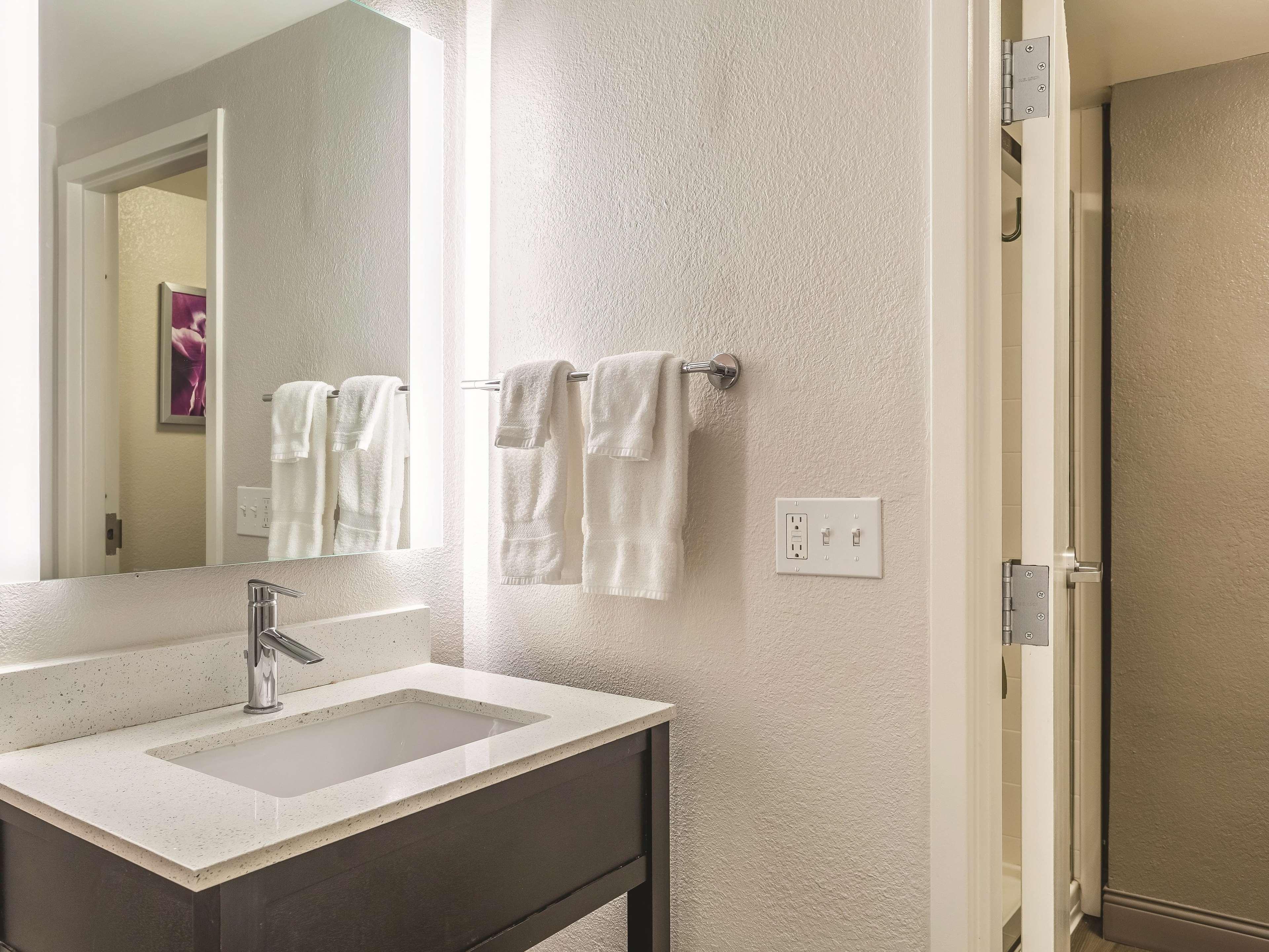 La Quinta By Wyndham Columbia / Fort Meade Jessup Eksteriør bilde
